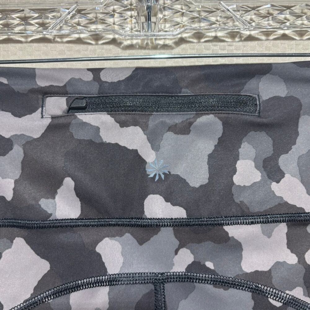 Athleta S Lightning Camo 7/8 SuperSonic Stash Pocket Activewear Legging - Picture 10 of 12
